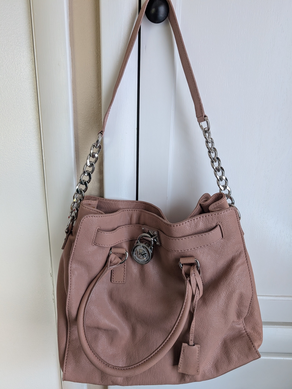 Michael Kors Pink Leather Shoulder Bag